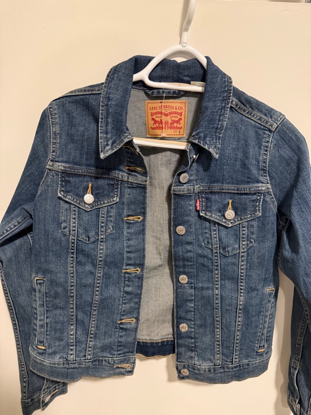 Levi's Blue Denim Trucker Jacket - Classic Kids Style